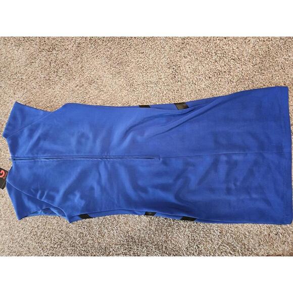 Nwt Guess Blue Bodycon Dress with Black Accents - XS - Picture 2 of 7